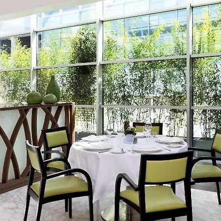 Sheraton Milano Malpensa Airport Hotel Ferno