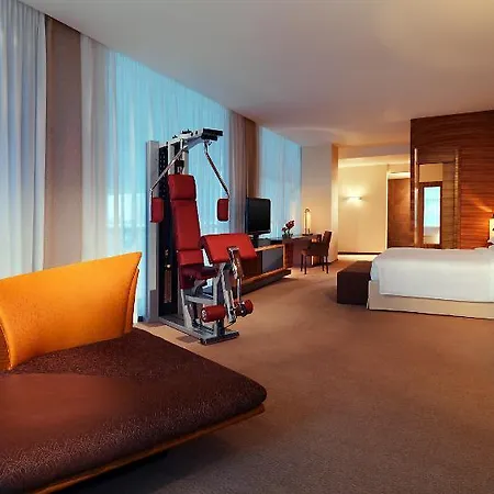Hotel Sheraton Milano Malpensa Airport 4*